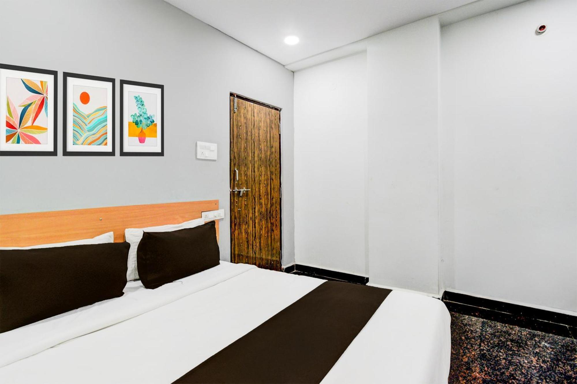 Super Hotel O Malkajgiri Maula Ali Екстер'єр фото